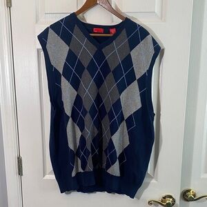 Izod Navy & Gray Argyle V-Neck Sweater Vest golf